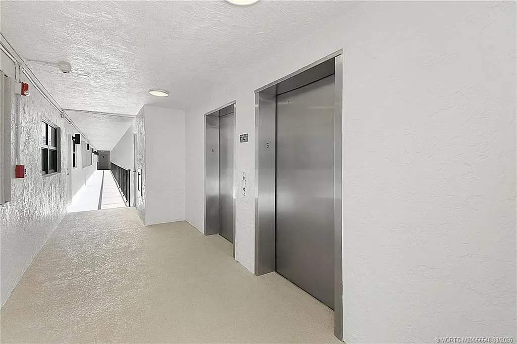 2 bed, 2.0 bath, 1021 sqft, $2,800 — Photo 3