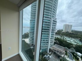 2101 Brickell Ave