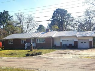 302 Newby St, Roper, NC 27970