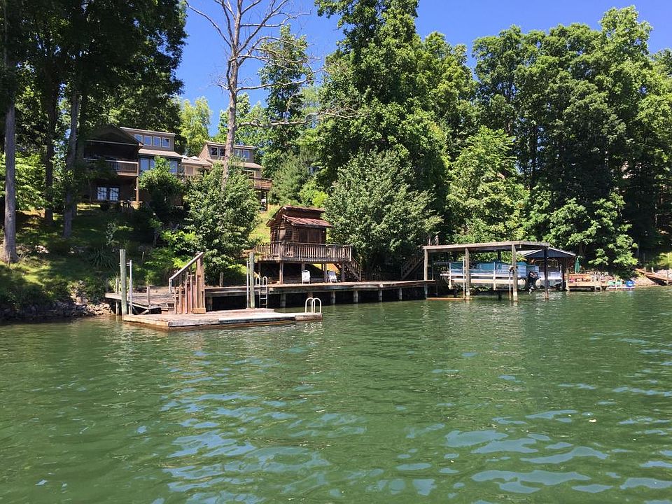 2nd image of 3110 Timberwood Ln