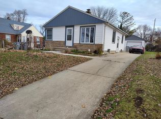 5270 N 58th St, Milwaukee, WI 53218