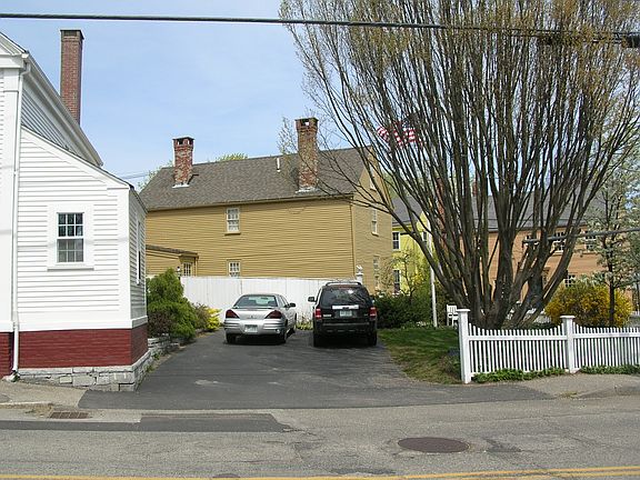 Off-street parking for 4 