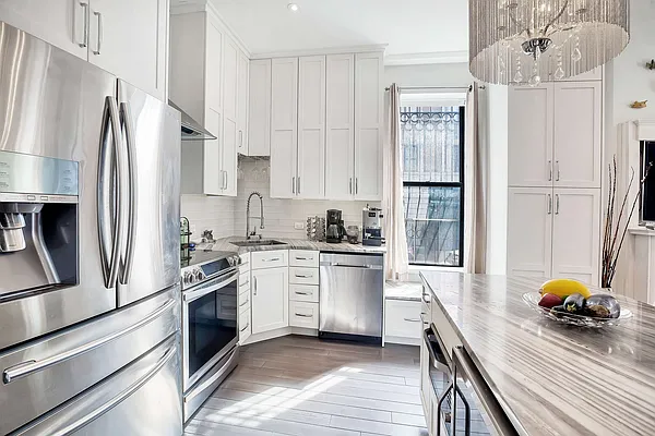 Rented by Compass | media 4