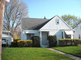 130 Glenthorne Rd, Rochester, NY 14615