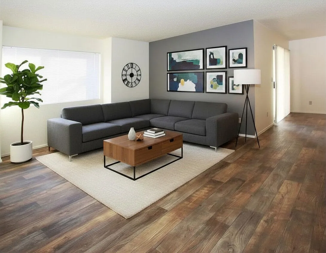 River Terrace — Photo 2