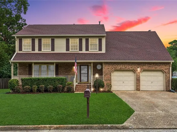 87 Colombia Dr, Newport News, VA 23608