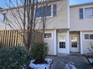 220 Elizabeth St APT E8, Chapel Hill, NC 27514
