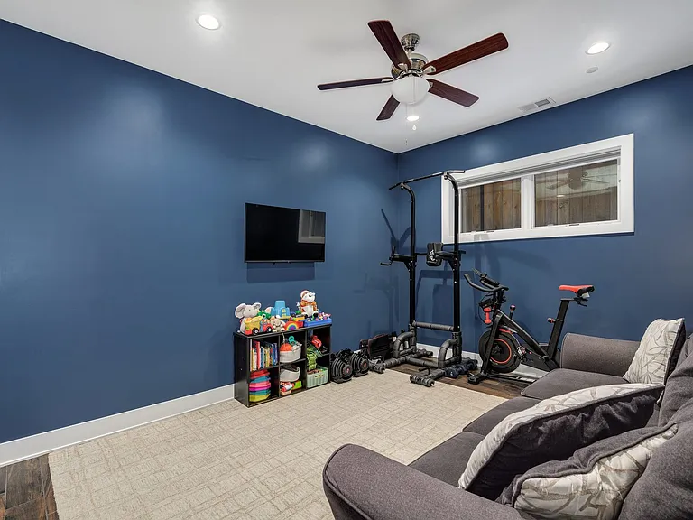 1516 W Ohio St #1 — Photo 19
