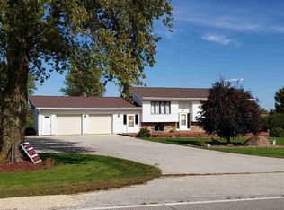 2325 Jet Rd, Greeley, IA 52050