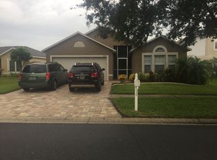 12735 Kings Lake Dr, Gibsonton, FL 33534