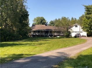 12822 Williston Rd, East Aurora, NY 14052