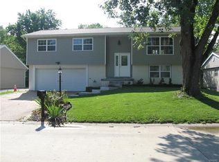 54 Concord Dr, Fairview Heights, IL 62208