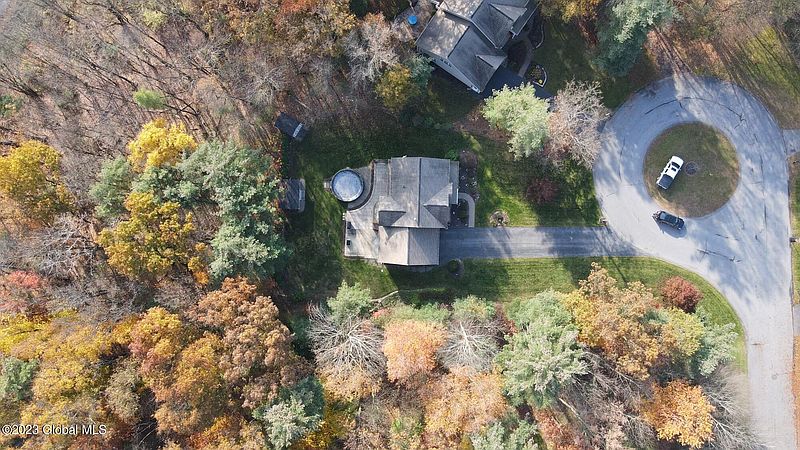 4th image of 6 Fenimore Place