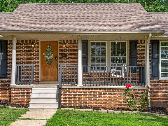 5th image of 114 Hickory Hill Dr