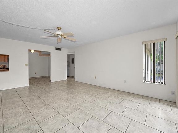 5th image of 2687 Pine Ridge Way S APT B2