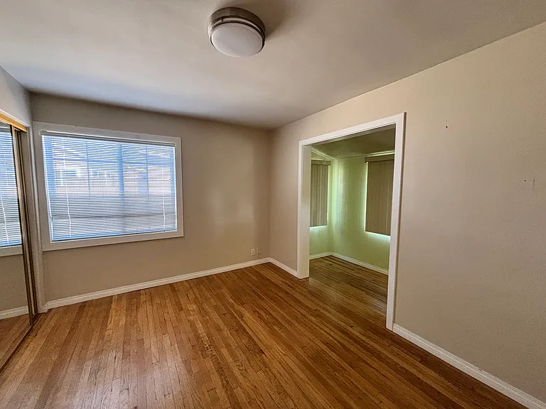 Bedroom #1