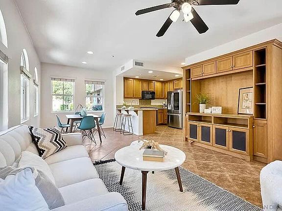 2nd image of 10523 Camino Bello Mar Unit 2
