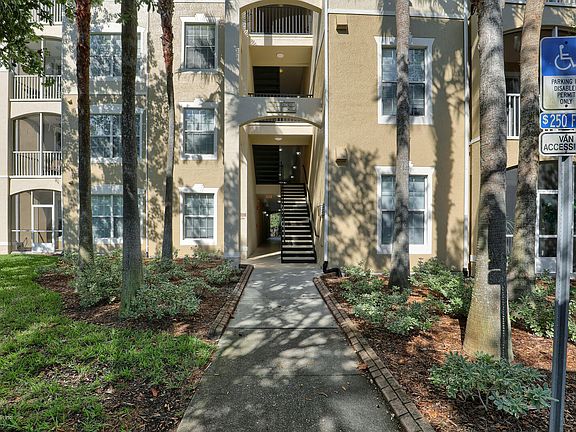 2nd image of 7801 Point Meadows Dr Unit 1209