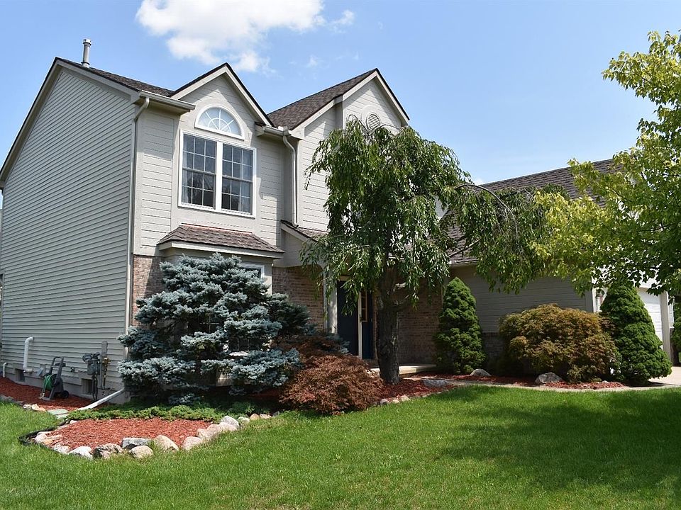 1st image of 2354 Dahlia Ct