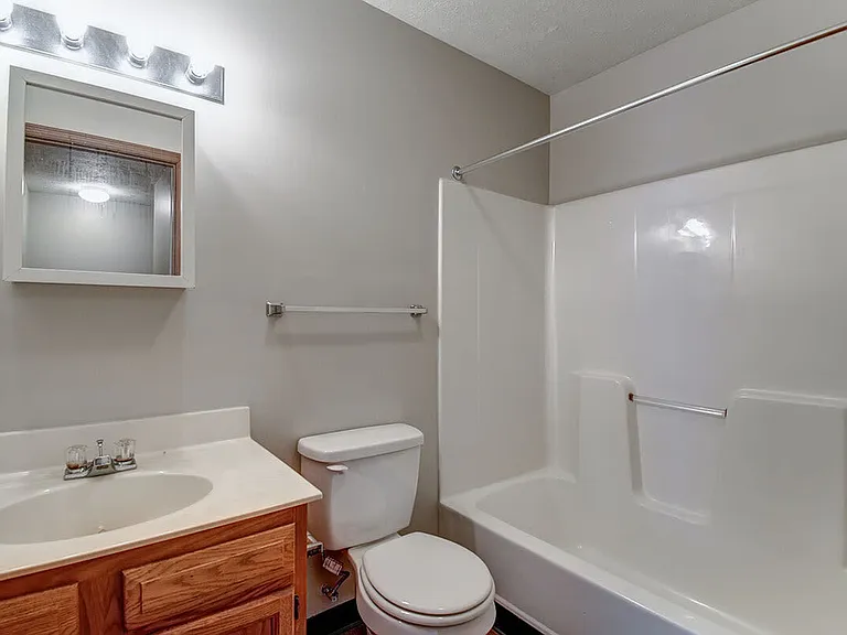 Cedar Glen I — Photo 25