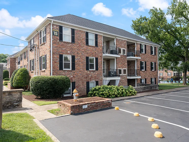 5025 Hillsboro Pike #15 — Photo 40