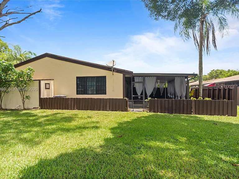 10398 Orange Ct #10398 — Photo 52