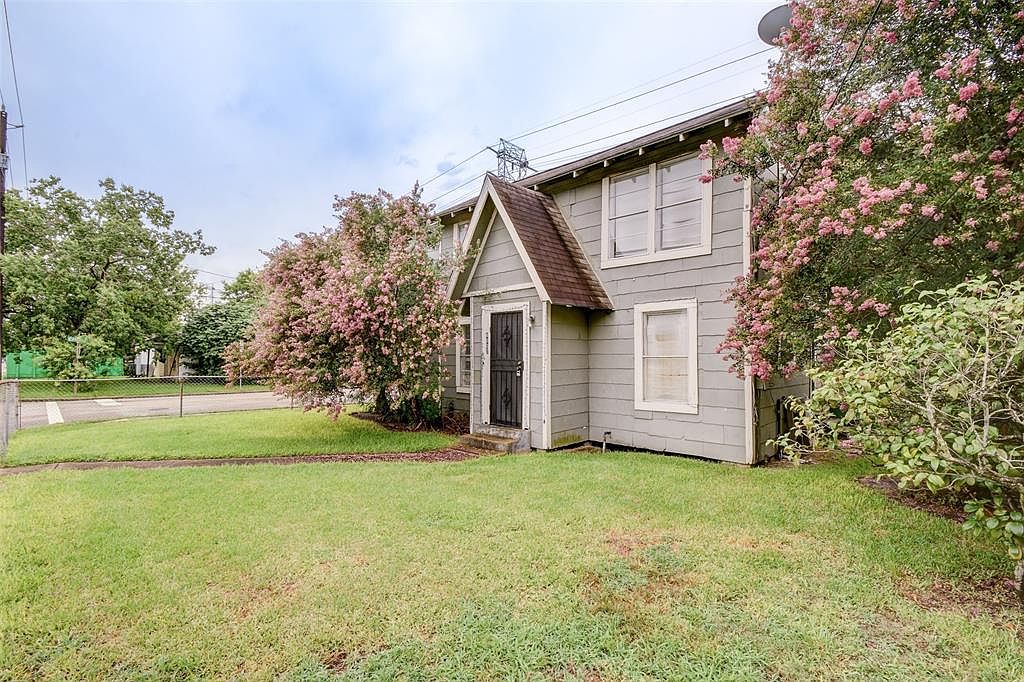 4001 Elysian St, Houston, TX 77009 | Zillow