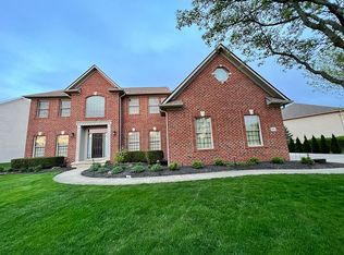 5801 Rocky Shore Dr, Lewis Center, OH