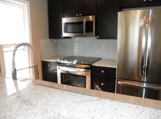 2101 N Rolfe St APT B, Arlington, VA 22209