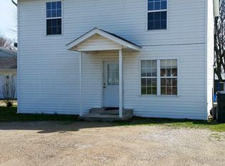 220 S Main St, Hecker, IL 62248