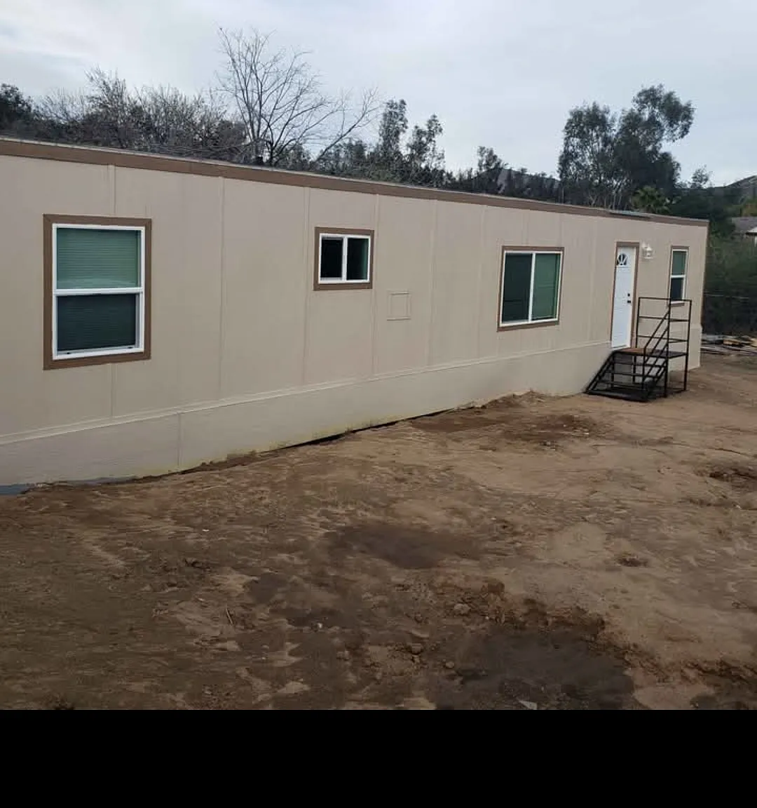 2 bed, 850 sqft, $2,000 — Photo 2