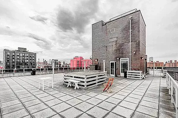 Rented by Metropolitan Property Group | media 30