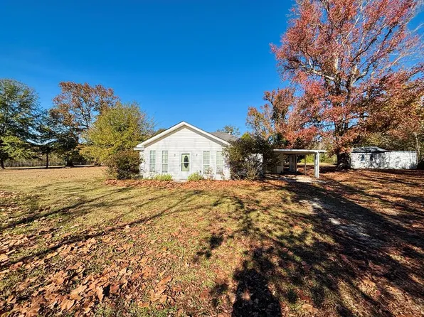 26340 Strickland Rd, Picayune, MS 39466