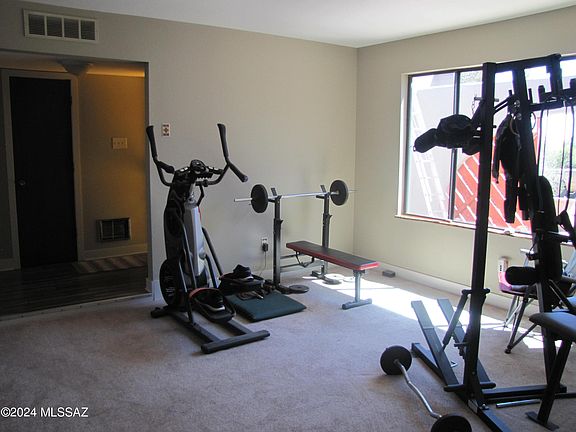 5th image of 221 N Ford St