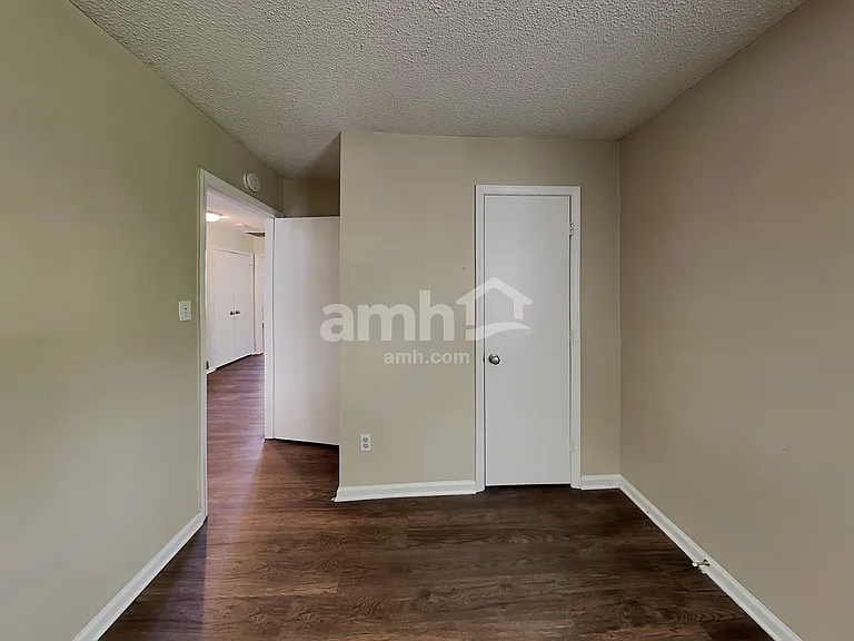 9817 Stephen Thompson Ln — Photo 18