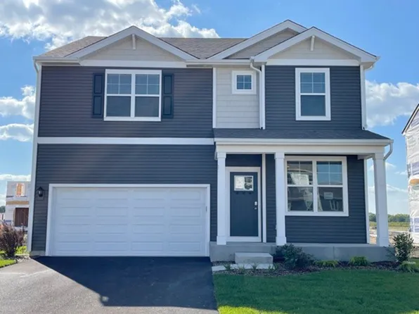 1341 Vineyard Ln, Pingree Grove, IL 60140