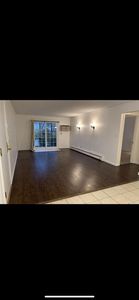 6 Autumn Leaf Dr APT 13, Nashua, NH, 03060