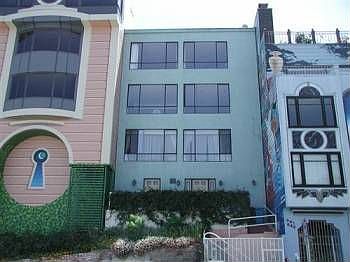 1st image of 635 Bay St