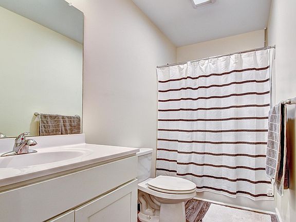 5th image of 16 West St #5
