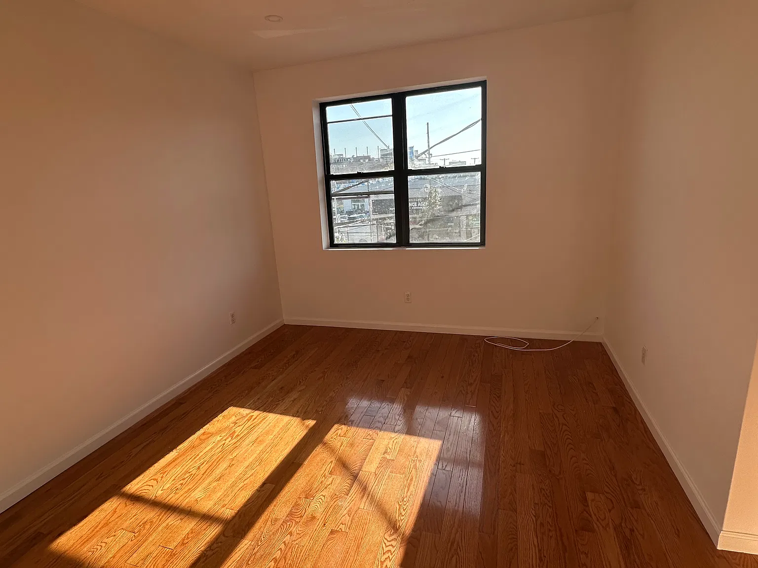 1 bed, $2,200 — Photo 3