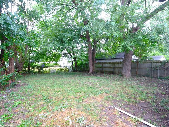 5th image of 18954 Kingsville St