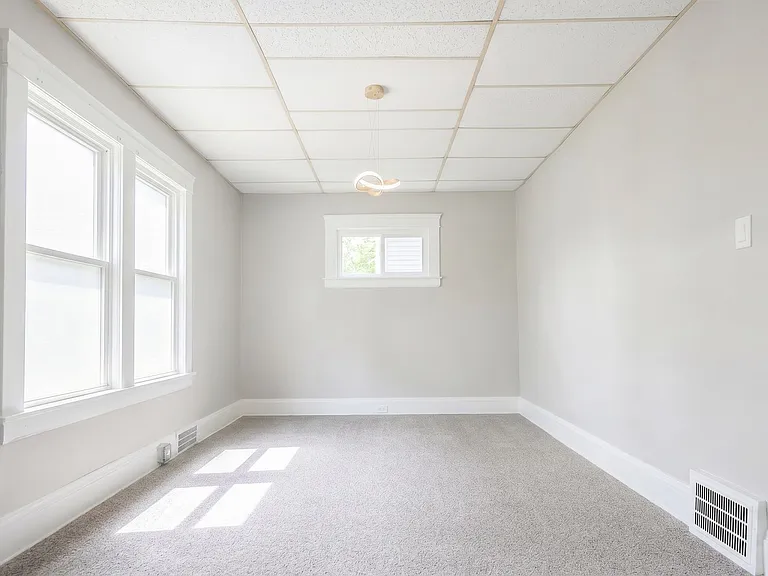 13306 Harvard Ave — Photo 12