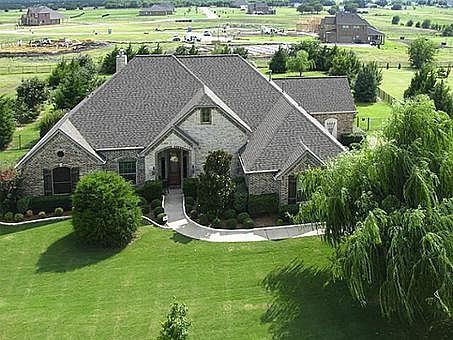 1st image of 268 Pheasant Hill Dr