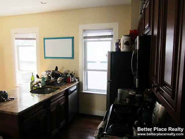 163 Calumet St #2 — Photo 5