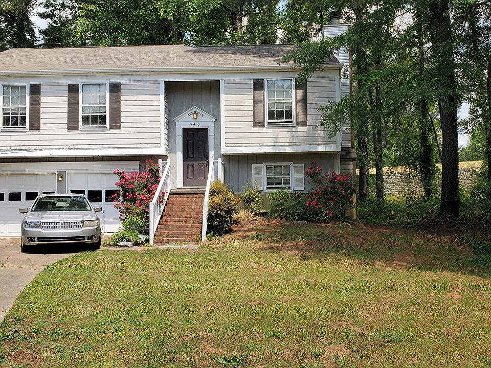1st image of 4456 Highland Cir NE