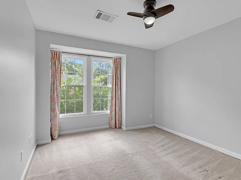 6880 Ridge Water Ct — Photo 16