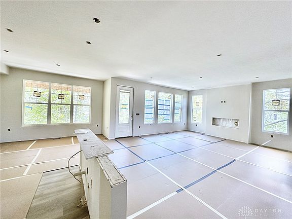 3rd image of 6723 Maverick Dr