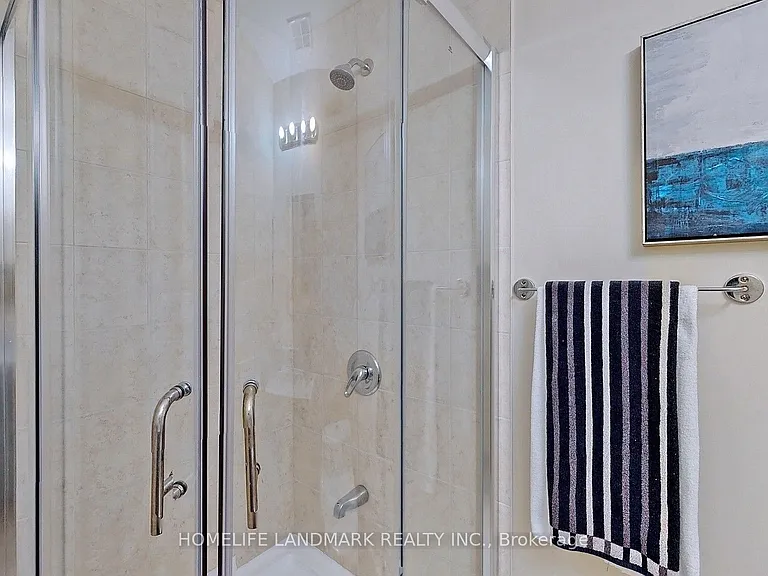 88 Caines Ave — Photo 15