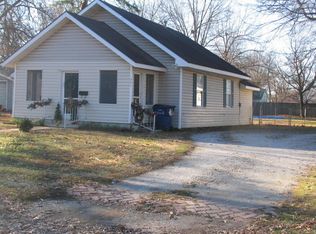 341 S Foreman St, Vinita, OK 74301