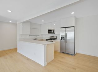 1223 N Beachwood Dr #2, Los Angeles, CA 90038